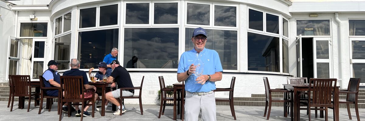 Ian Davies Winner of the 10th Anniversary Championship